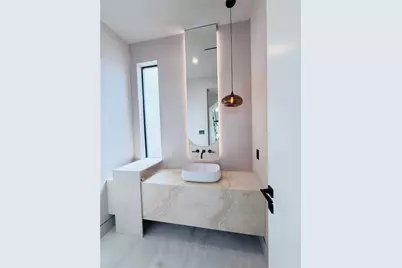 827 Bunker Hill Road, Houston, TX 77024 - Photo 10