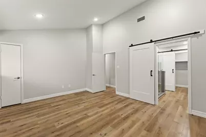 710 Country Place Drive #G, Houston, TX 77079 - Photo 8