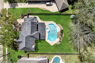 306 Melodywood Dr, Friendswood, TX 77546 - Photo 36