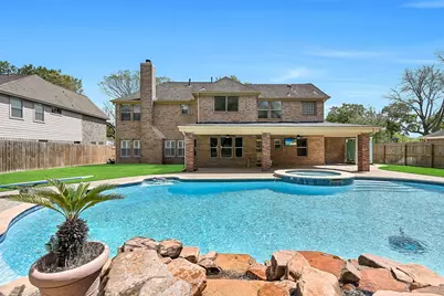 306 Melodywood Drive, Friendswood, TX 77546 - Photo 32