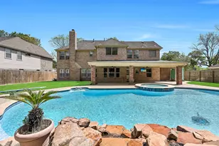 306 Melodywood Dr, Friendswood, TX 77546 - Photo 32