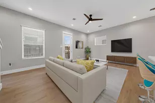 1205 W Tidwell Rd, Houston, TX 77091 - Photo 4