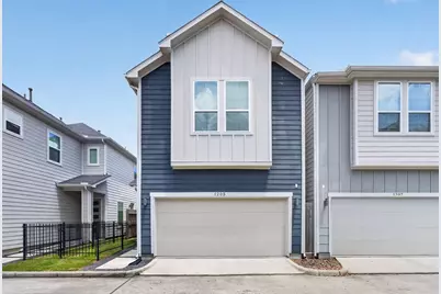 1205 W Tidwell Road, Houston, TX 77091 - Photo 1