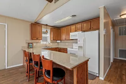 61 Carolina Way, Huntsville, TX 77320 - Photo 20