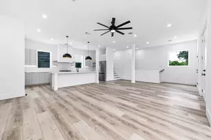313 N Nagle St, Houston, TX 77003 - Photo 12