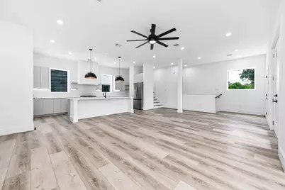 313 N Nagle Street, Houston, TX 77003 - Photo 10
