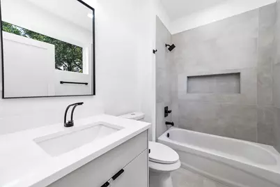 313 N Nagle Street, Houston, TX 77003 - Photo 28