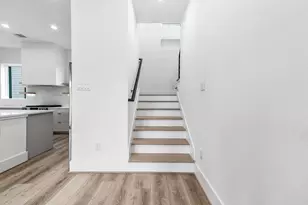 313 N Nagle St, Houston, TX 77003 - Photo 24