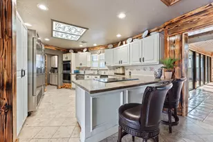 1226 County Rd 45, Angleton, TX 77515 - Photo 28