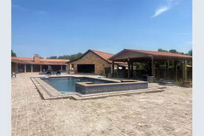 1226 County Road 45, Angleton, TX 77515 - Photo 10