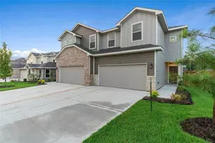 146 Parkgate, Conroe, TX 77304 - Photo 1