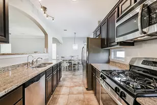 1822 Don Alejandro, Houston, TX 77091 - Photo 14