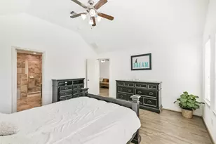 1822 Don Alejandro, Houston, TX 77091 - Photo 22