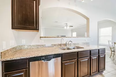 1822 Don Alejandro, Houston, TX 77091 - Photo 16