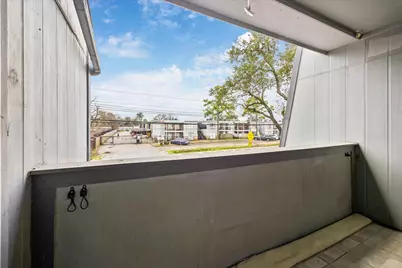 4450 Sherwood Lane #8, Houston, TX 77092 - Photo 10