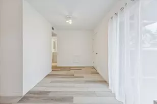 4450 Sherwood Ln, Houston, TX 77092 - Photo 6