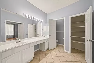18179 Holly Forest Drive, Houston, TX 77084 - Photo 10
