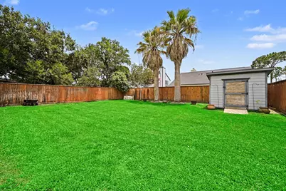 18179 Holly Forest Drive, Houston, TX 77084 - Photo 20