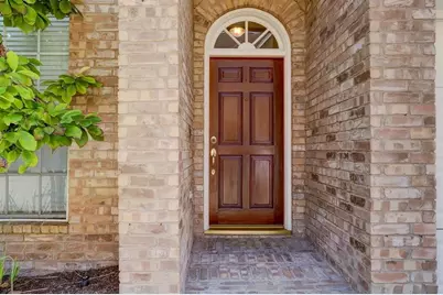 2822 Briarhurst Park, Houston, TX 77057 - Photo 2