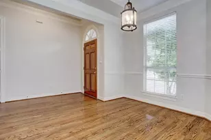 2822 Briarhurst Park, Houston, TX 77057 - Photo 10