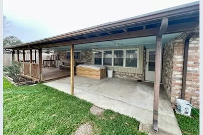 710 Voyager Drive, Houston, TX 77062 - Photo 2