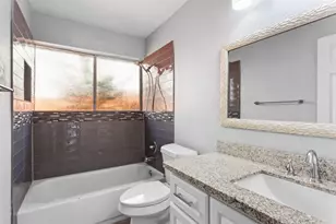 11710 Seawood Dr, Houston, TX 77089 - Photo 18