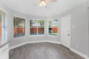 11710 Seawood Dr, Houston, TX 77089 - Photo 8