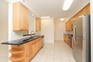 7499 Brompton St, Houston, TX 77025 - Photo 14