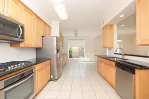 7499 Brompton St, Houston, TX 77025 - Photo 18