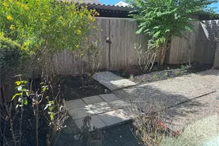 7499 Brompton St, Houston, TX 77025 - Photo 38