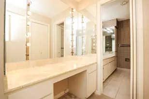 7499 Brompton St, Houston, TX 77025 - Photo 28