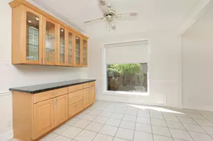 7499 Brompton St, Houston, TX 77025 - Photo 12