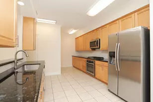 7499 Brompton St, Houston, TX 77025 - Photo 18