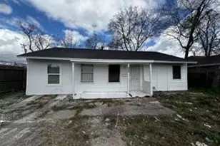 5401 Doolittle Blvd, Houston, TX 77033 - Photo 2
