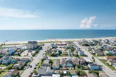 2912 Avenue R, Galveston, TX 77550 - Photo 40