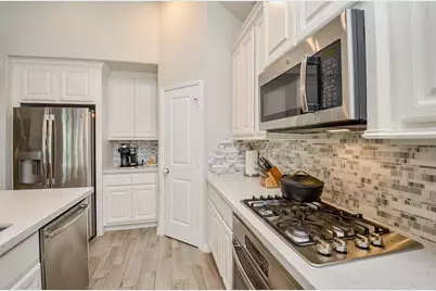 7830 Trinity Rose Court, Richmond, TX 77407 - Photo 16
