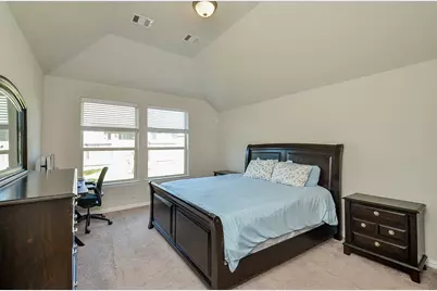7830 Trinity Rose Court, Richmond, TX 77407 - Photo 18