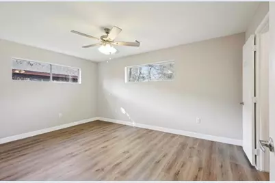 8670 Newfield Lane, Beaumont, TX 77707 - Photo 16