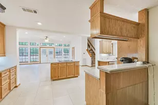 252 Springs Edge Dr, Conroe, TX 77356 - Photo 10