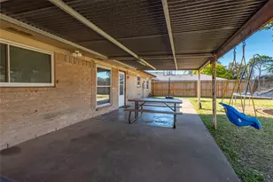 1909 New Orleans St, Deer Park, TX 77536 - Photo 38