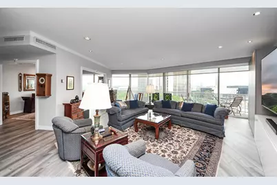 5050 Woodway Drive #7L, Houston, TX 77056 - Photo 12