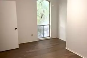 4649 Wild Indigo St, Houston, TX 77027 - Photo 12