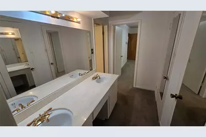 12118 Cathy Drive, Houston, TX 77065 - Photo 28