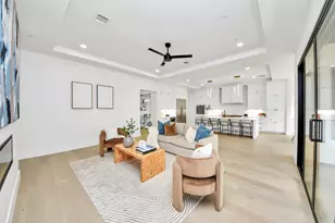 5115 Maple St, Bellaire, TX 77401 - Photo 18