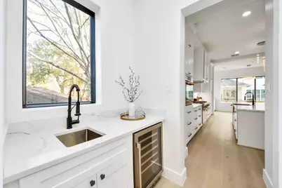 5115 Maple Street, Bellaire, TX 77401 - Photo 14