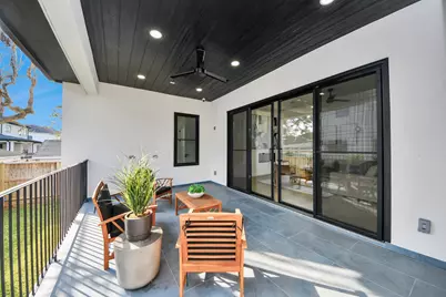 5115 Maple Street, Bellaire, TX 77401 - Photo 42