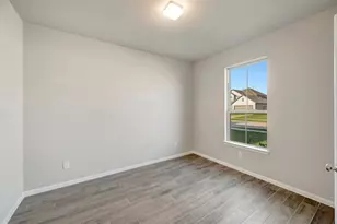 21927 Pecan Buff Dr, Waller, TX 77484 - Photo 4