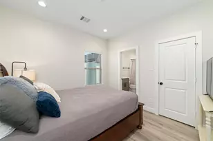 3705 Creekmont Grn Ln, Houston, TX 77091 - Photo 24