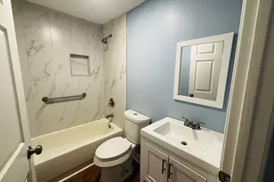 8201 Kenton St, Houston, TX 77028 - Photo 12