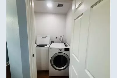 8201 Kenton Street, Houston, TX 77028 - Photo 10